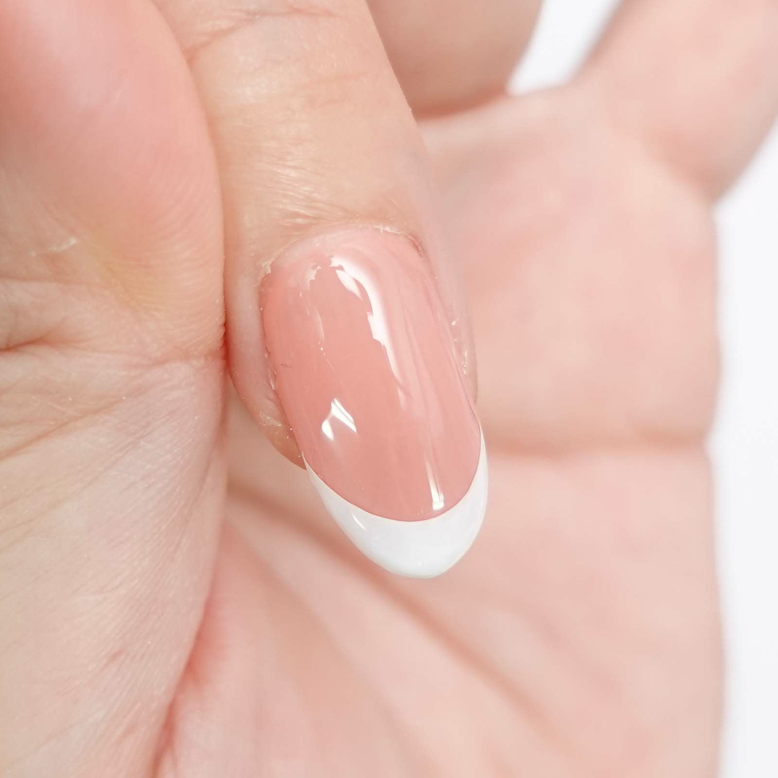 フレンチネイルのやり方