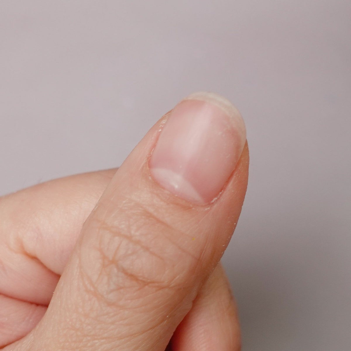 爪強化ファイバージェル(折れた爪をジェルで補強する方法)