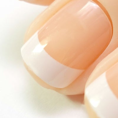 短めフレンチネイルデザイン[デザイン済ネイルチップ]